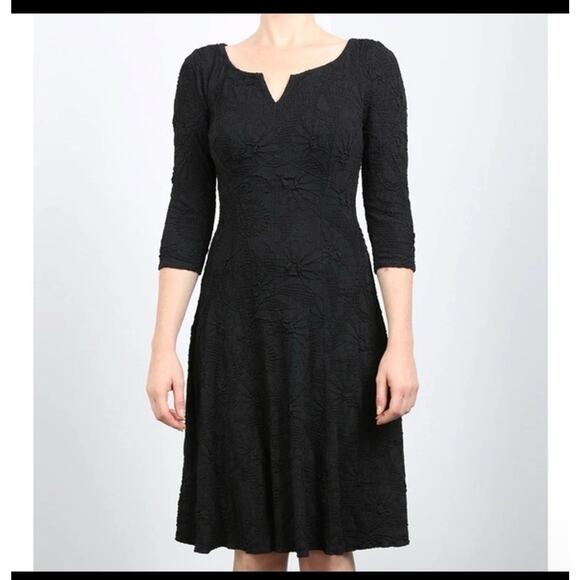 Elana Kattan Dresses & Skirts - Elana Kattan Dain 3/4 Sleeve Scoop Neck Trapeze Black Dress, Size M Lagenlook